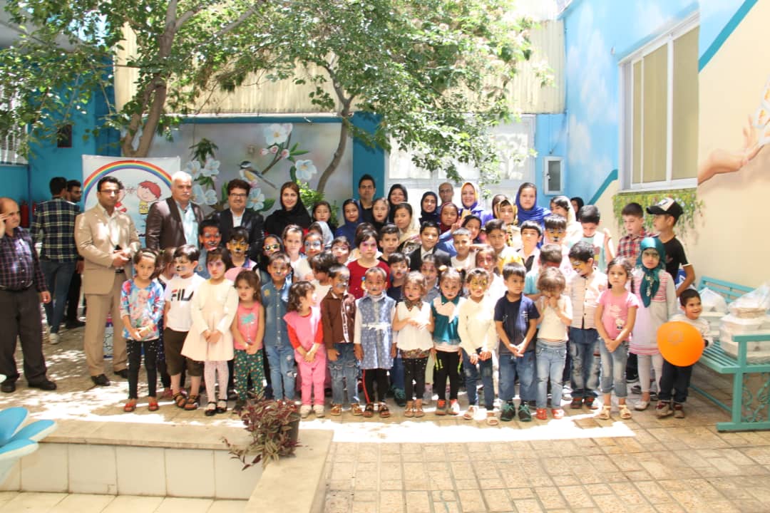 دومین مرکز حامی کودکان کار به دست خود بچه‌ها افتتاح شد/ گزارشی از مراسم افتتاحیه مرکز حمایت از کودکان کار مهرآفرین در روز جهانی منع کار کودک