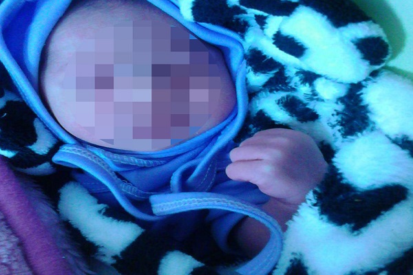 معامله با مادران معتاد بر سر جنین/ نوزادانی که با مدارک جعلی از ایران خارج می شوند