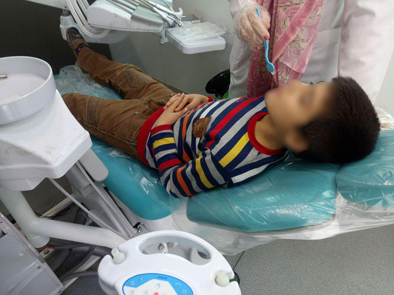 دانش آموزان واحد کرج مورد درمان رایگان دندانپزشکی قرار گرفتند